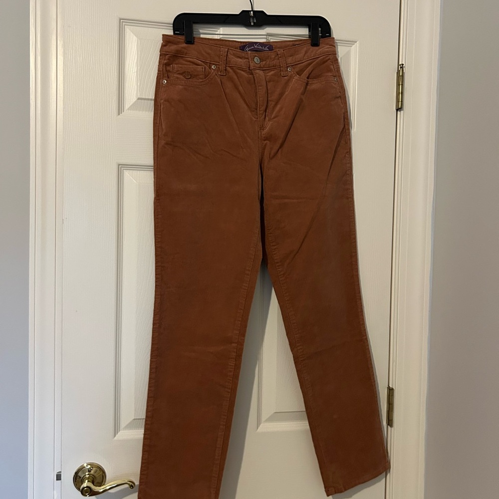 Gloria Vanderbilt Women’s Amanda 2.0 Slim Leg Pants in Sienna brown